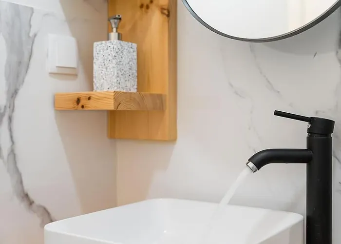 A Charming Near Paco Escolas *