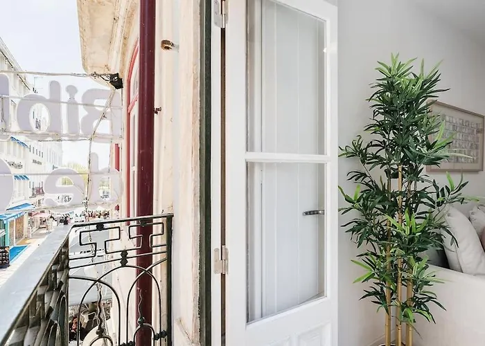 Διαμέρισμα A Charming Near Paco Escolas